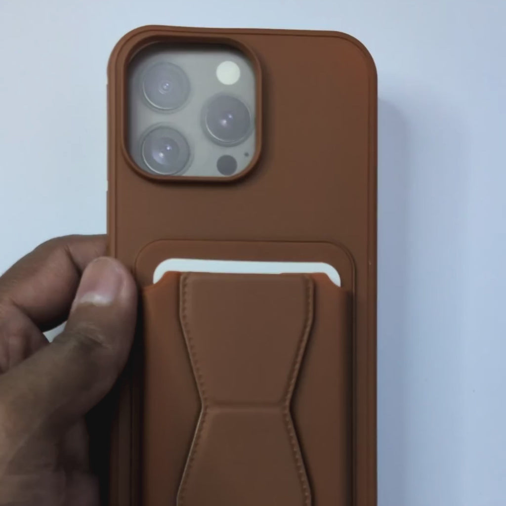 Elite Wallet iPhone Cover Saddle Brown